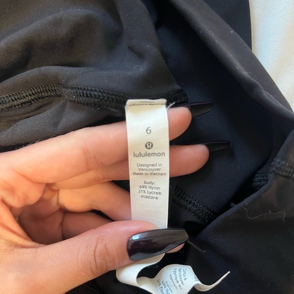 Black Lululemon Leggings - Picture 3 of 3